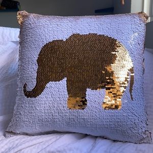 Elephant pillow